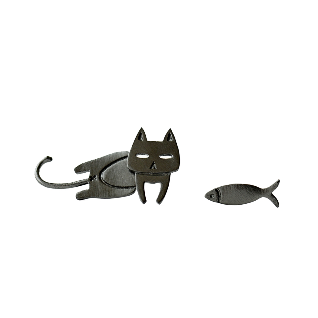 猫咪与鱼